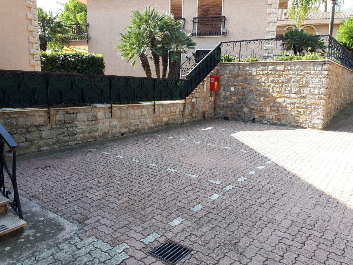 Rifugio Societa Semplice Apartment Ospedaletti Exterior foto
